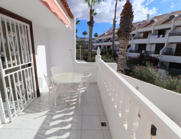 balcony2