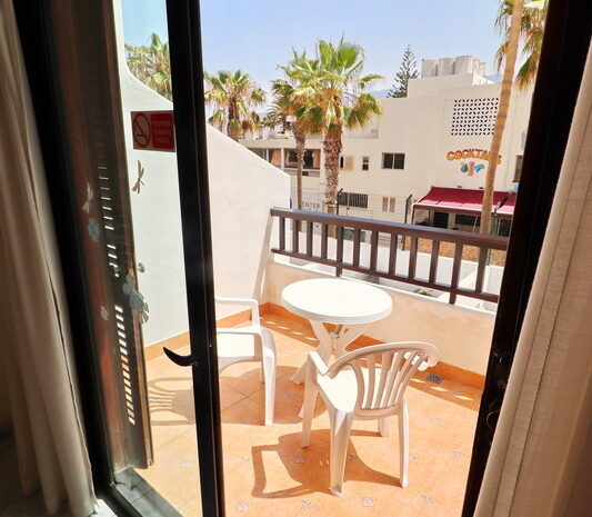 balcony_2