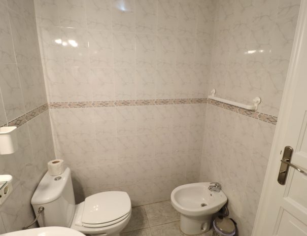 bathroomA-2