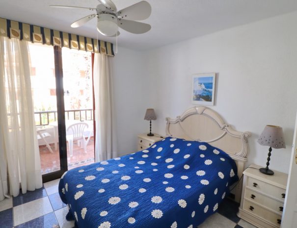 bedroomA-2