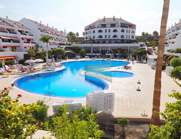 pool-reno-5