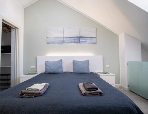 Bedroom (4)
