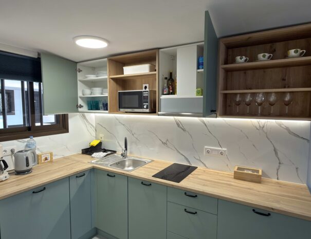 Kitchen (3)